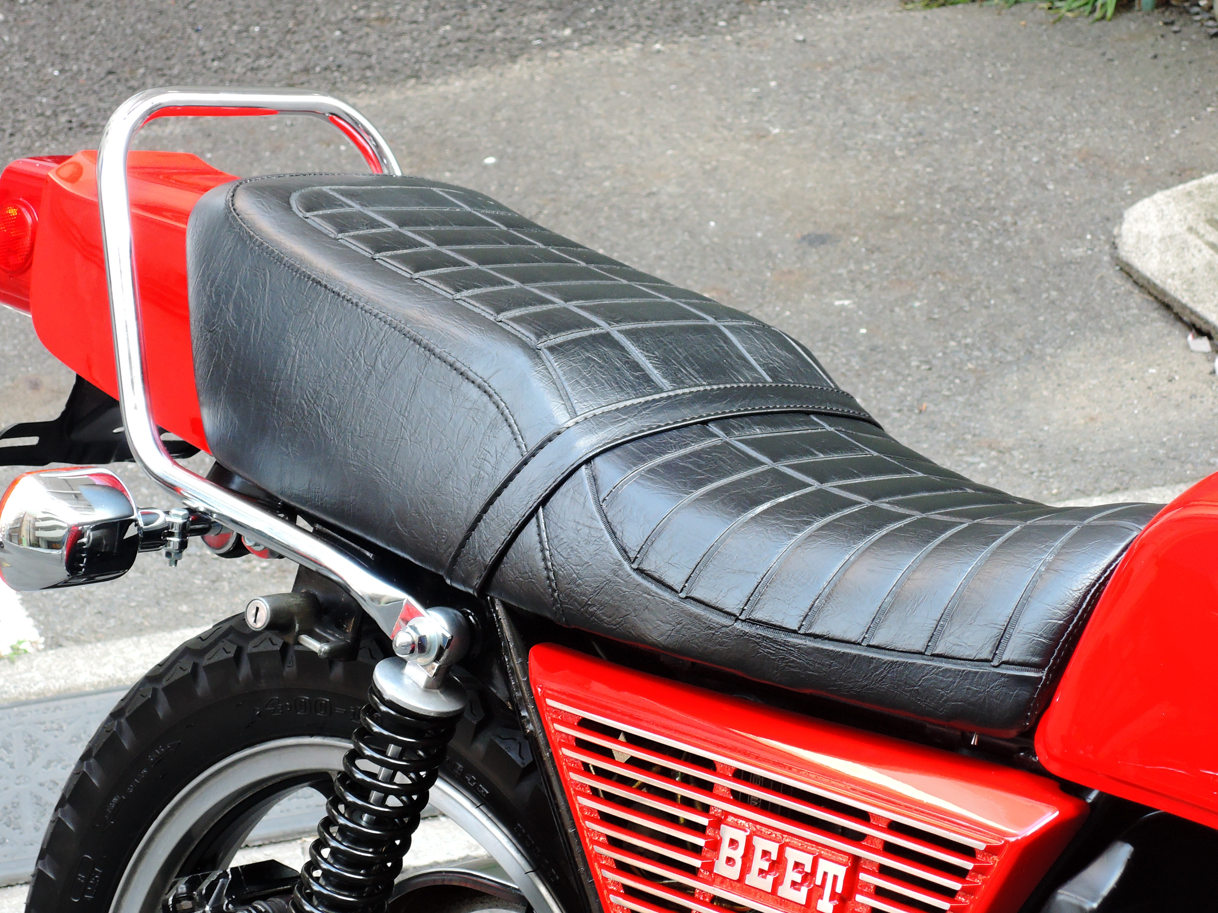 Z400FX　シート張替え　見本B