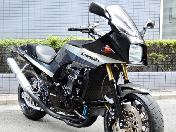 GPZ900Rフルカスタム