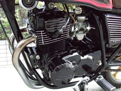 Z250FT