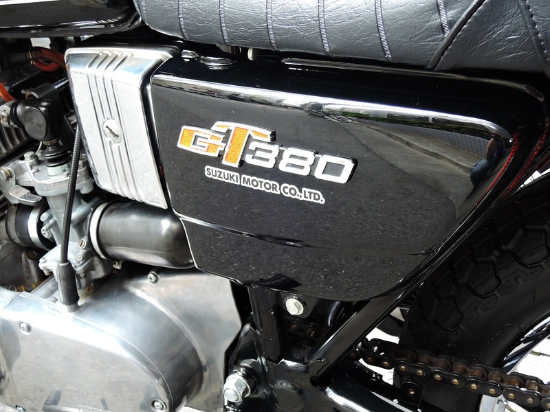 GT380 ( SUZUKI ) | 東京都上野のバイク街にあるバイクショップ GT380 ( SUZUKI ) | 東京都上野のバイク街にあるバイクショップ