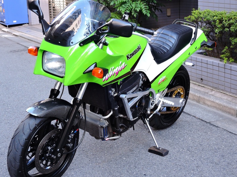 GPZ900R タンク 青M カワサキ 純正  バイク 部品 ZX900A A1-A6 コケキズ無し 修復素材に 品薄 希少品 車検 Genuine:22219304