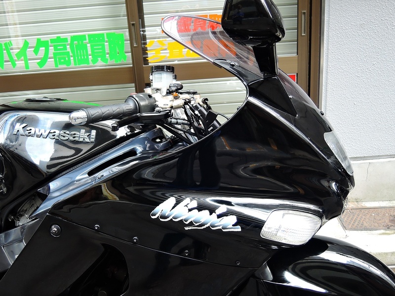 ZZ-R1100 ( KAWASAKI ) | 東京都上野のバイク街にあるバイクショップ