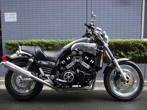 ヤマハ V-MAX（旧）