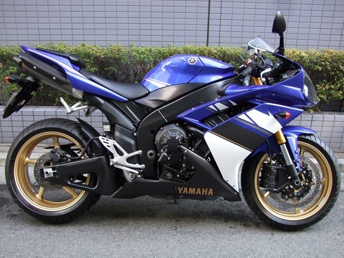 ヤマハ YZF-R1