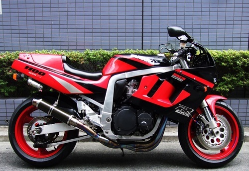 スズキ GSX-R1100