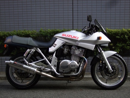 スズキ GSX400S刀