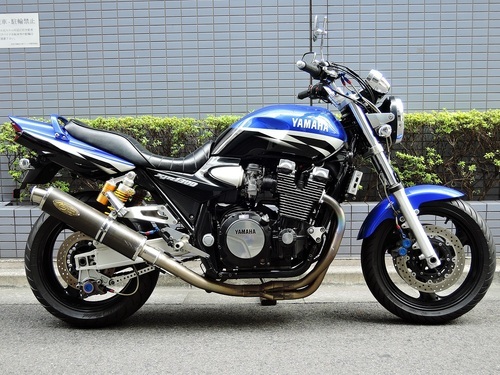ヤマハ XJR1300
