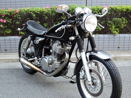 ヤマハ SR400