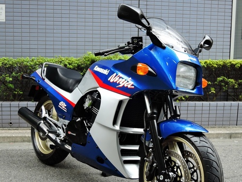 カワサキ GPZ900R