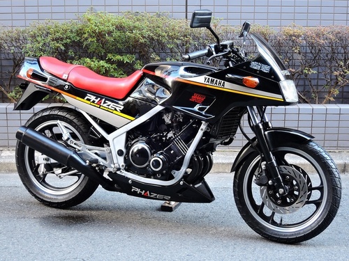 ヤマハ FZ250フェザー