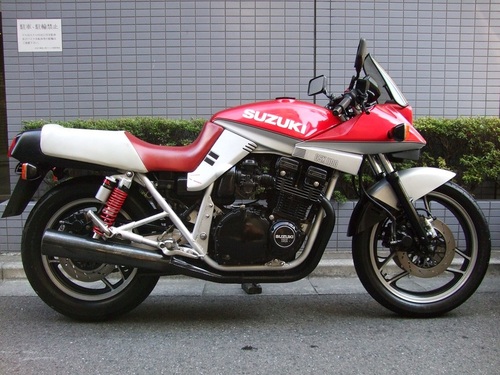 スズキ GSX1100S刀