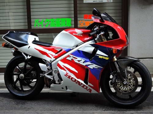 ホンダ RVF400