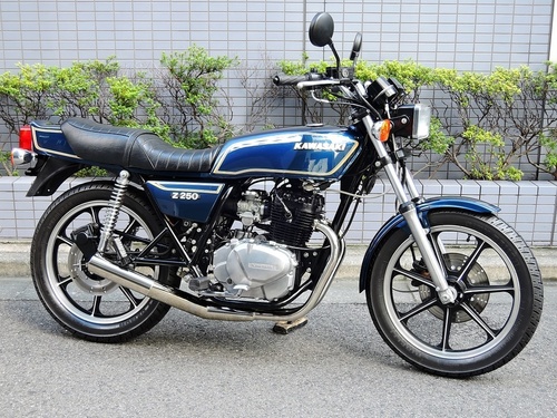 カワサキ Z250FT