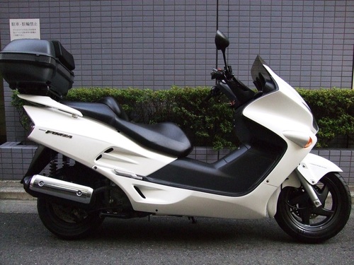 ホンダ フォルツァ