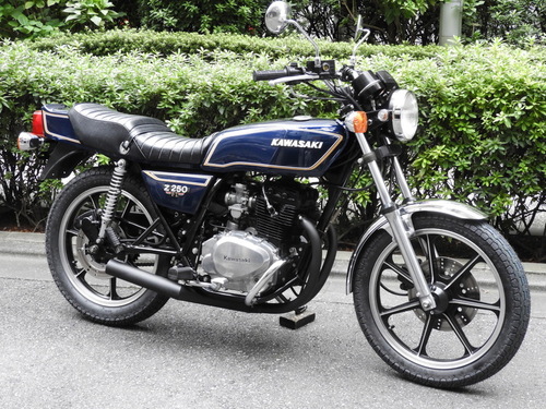 カワサキ Z250FT