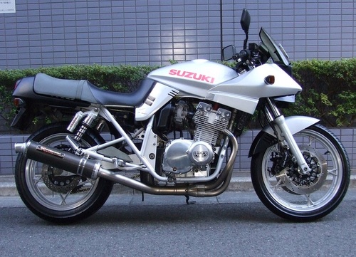 スズキ GSX400S刀