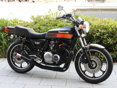 カワサキ Z400FX (438.0万円)